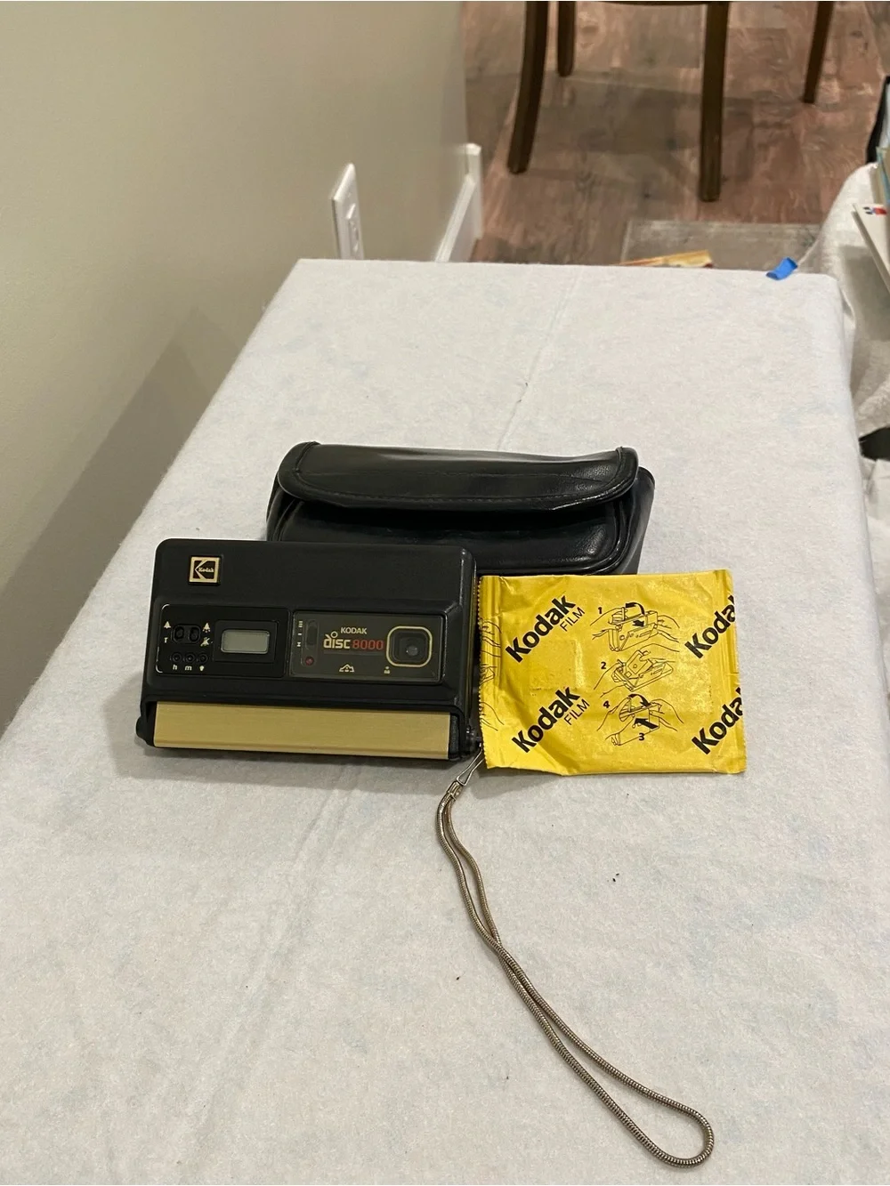 Kodak Disc 8000 Camera with Black Case and Yellow Film Pouch